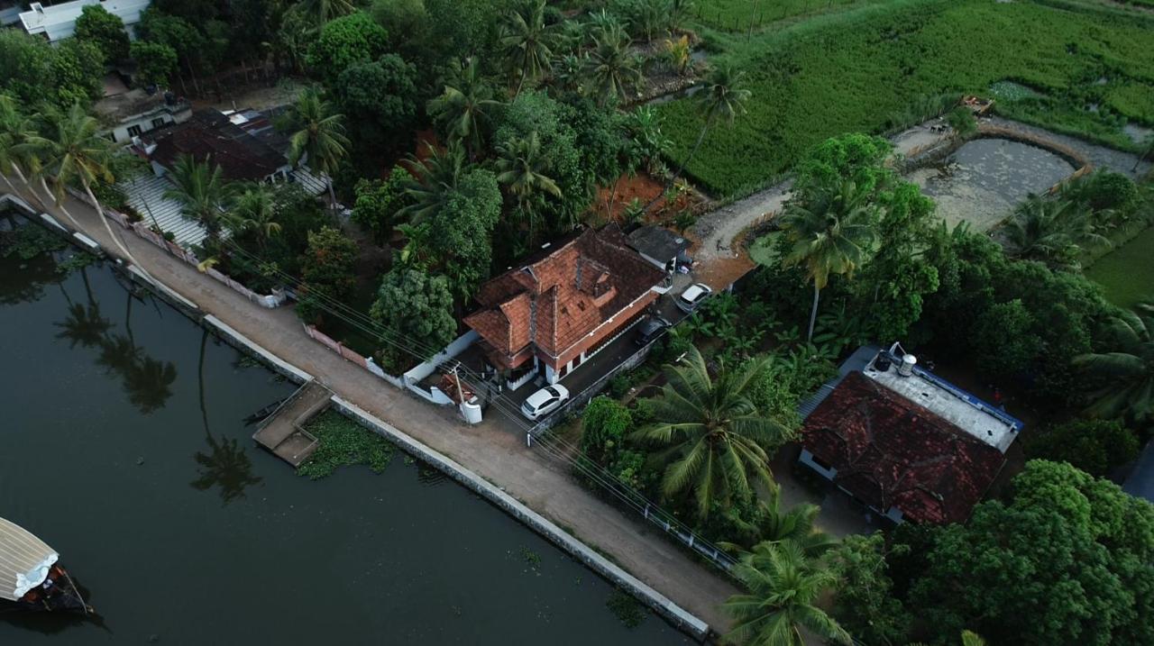 Mountde Kumarakom Kültér fotó